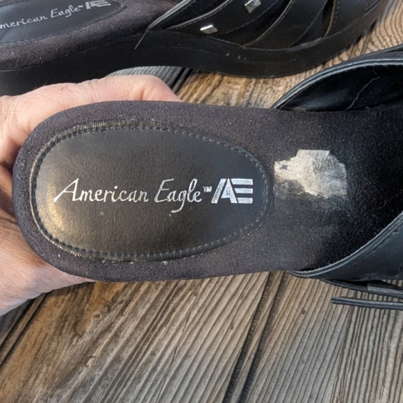 American Eagle size 10 studded black clogs in fair condition - Picture 10 of 14